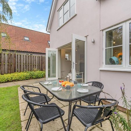 Camomile Cottage Friston Экстерьер фото