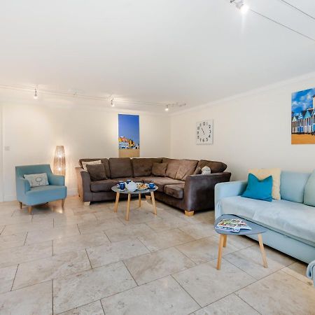 Camomile Cottage Friston Экстерьер фото