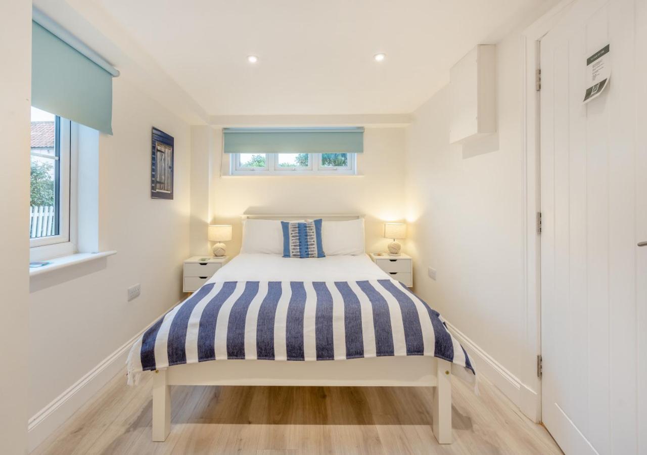 Camomile Cottage Friston Экстерьер фото