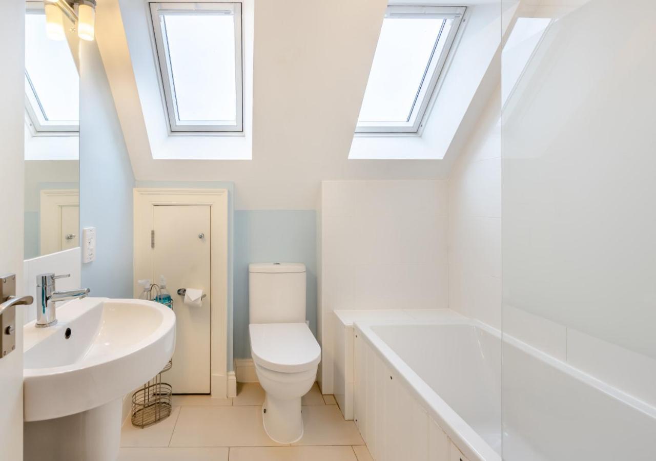 Camomile Cottage Friston Экстерьер фото