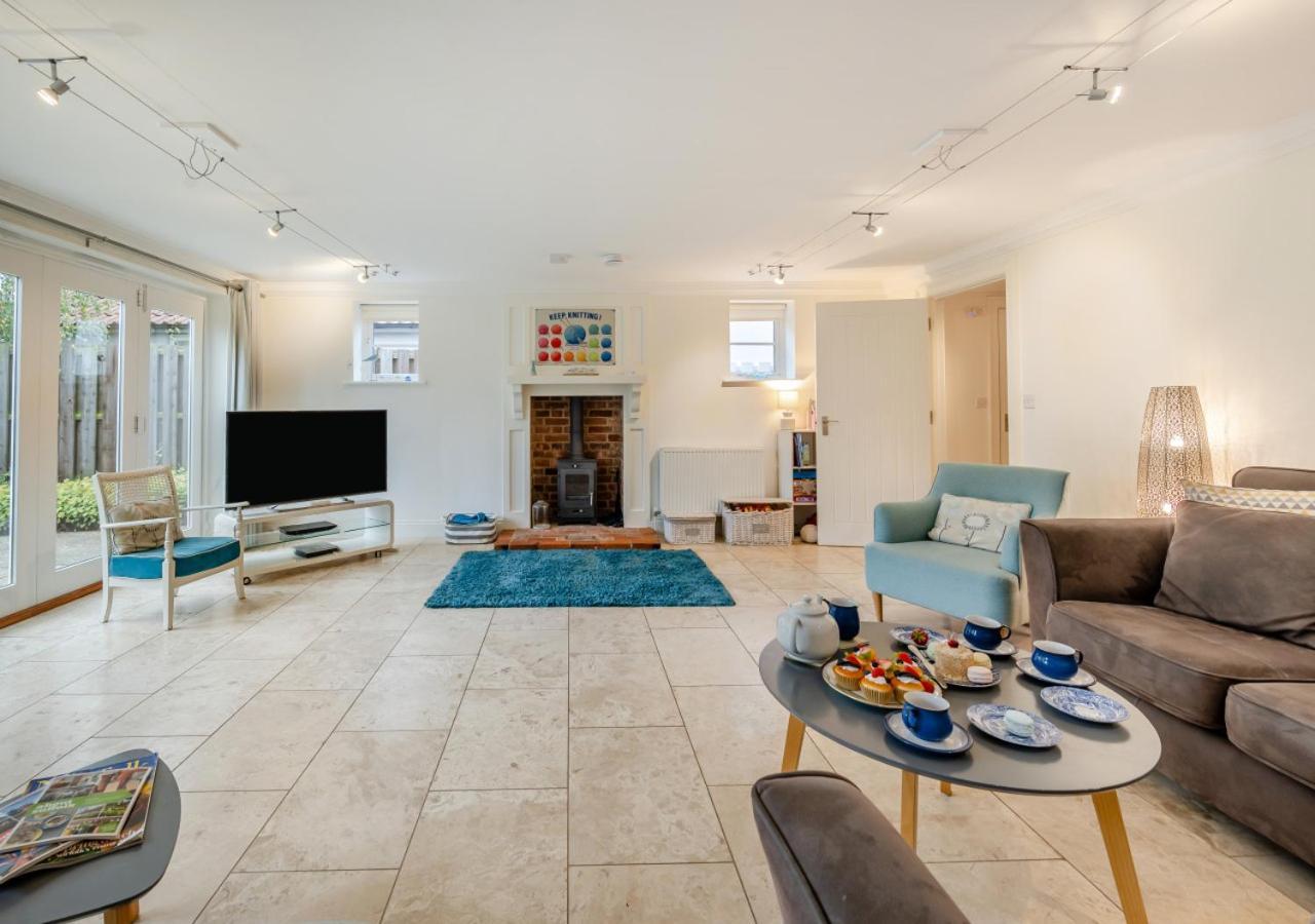 Camomile Cottage Friston Экстерьер фото