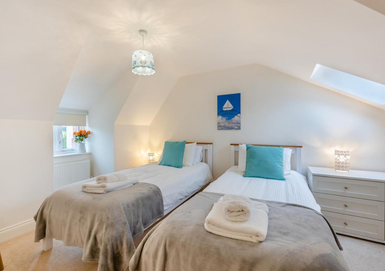 Camomile Cottage Friston Экстерьер фото